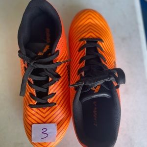 Boys soccer cleats